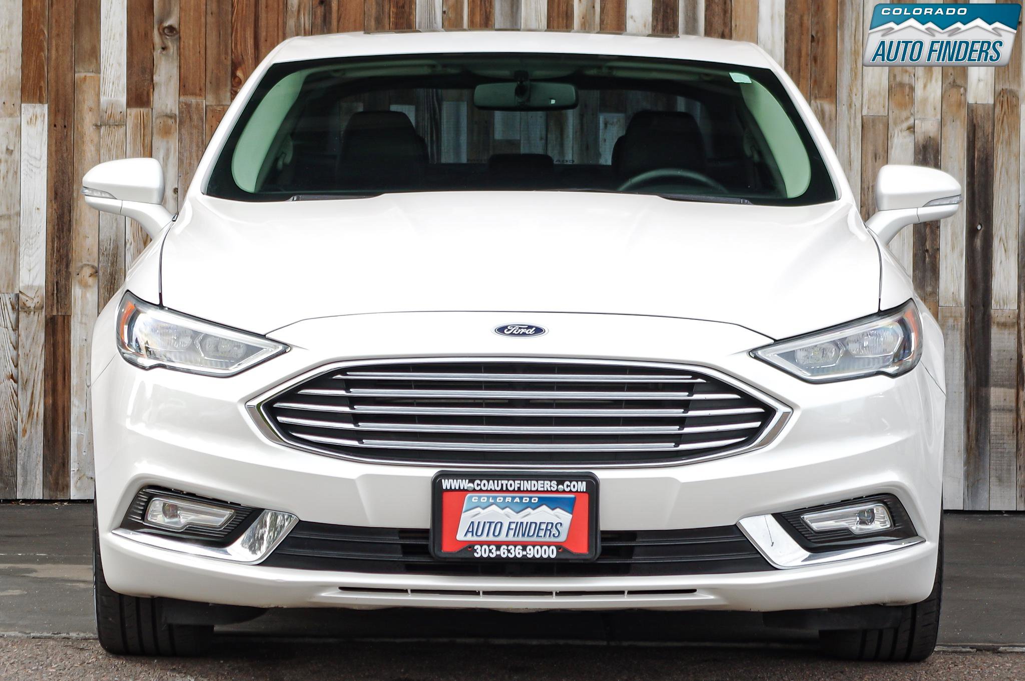 Used 2017 Ford Fusion SE w/ Fusion SE Technology Package AWD/4WD image 6
