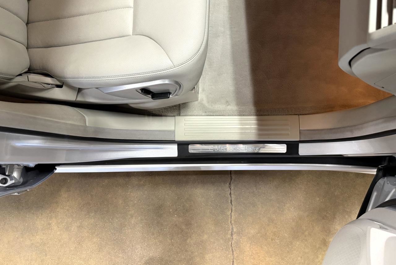 Used 2007 Mercedes-Benz R 350 4MATIC image 66