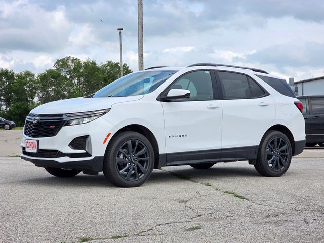 Used 2023 Chevrolet Equinox RS AWD/4WD image 3