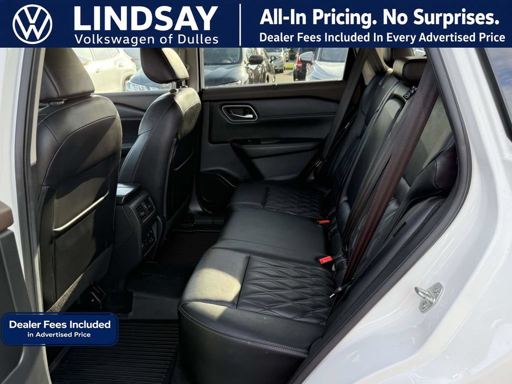 Used 2022 Nissan Rogue Platinum AWD/4WD image 14