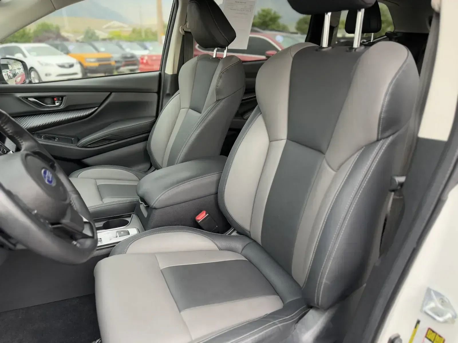 Used 2022 Subaru Ascent Onyx Edition image 12