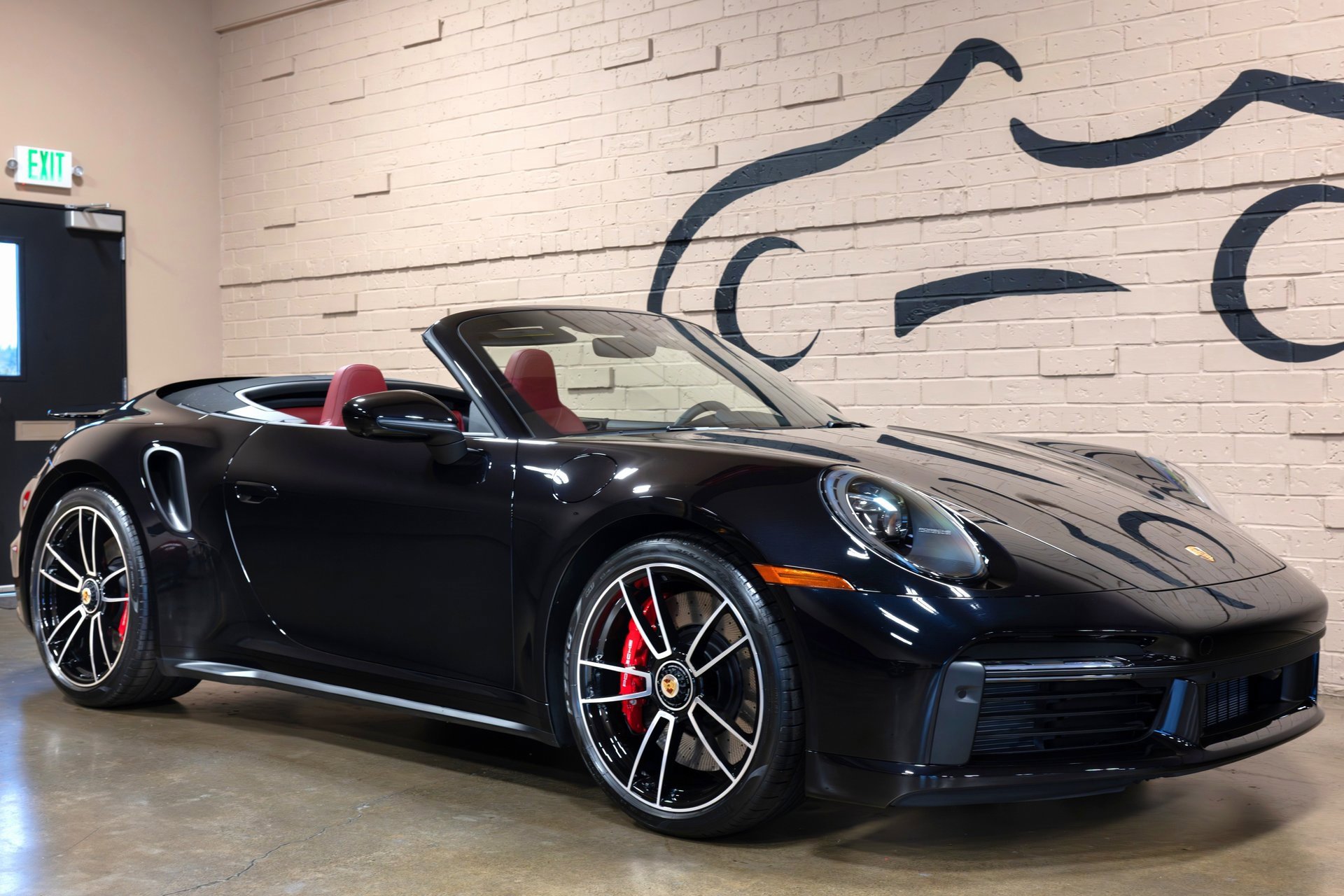 Used 2024 Porsche 911 Turbo image 2