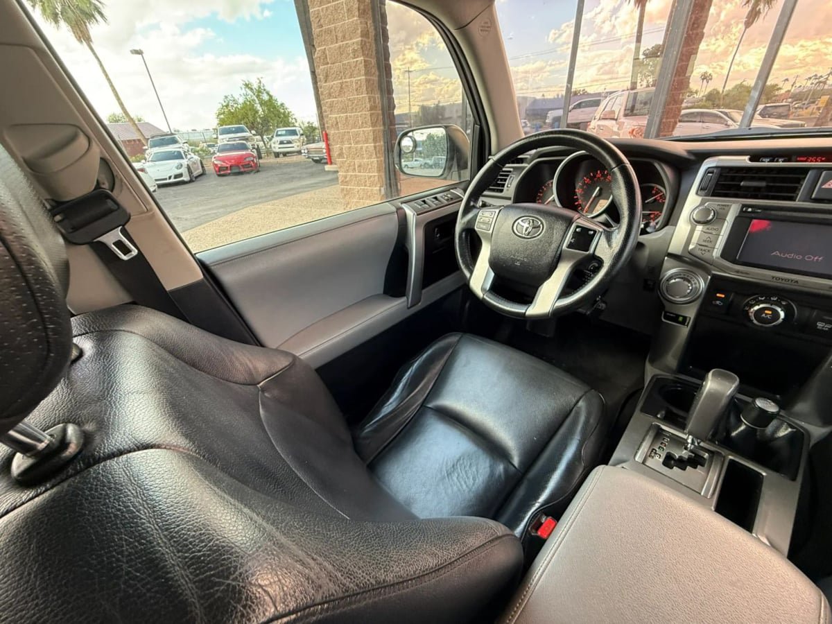 Used 2012 Toyota 4Runner SR5 w/ Premium Pkg AWD/4WD image 45