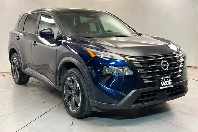 Used 2025 Nissan Rogue SV AWD/4WD image 7