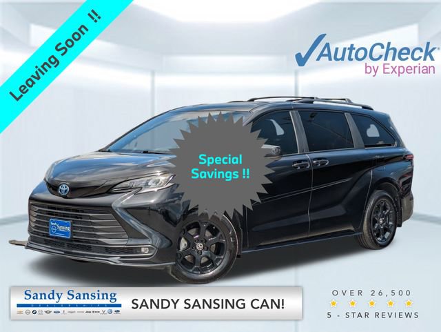 Used 2025 Toyota Sienna XLE Woodland Edition