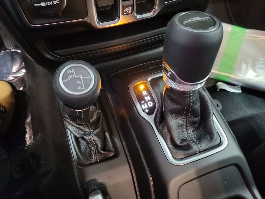 New 2026 Jeep Gladiator Sahara image 14