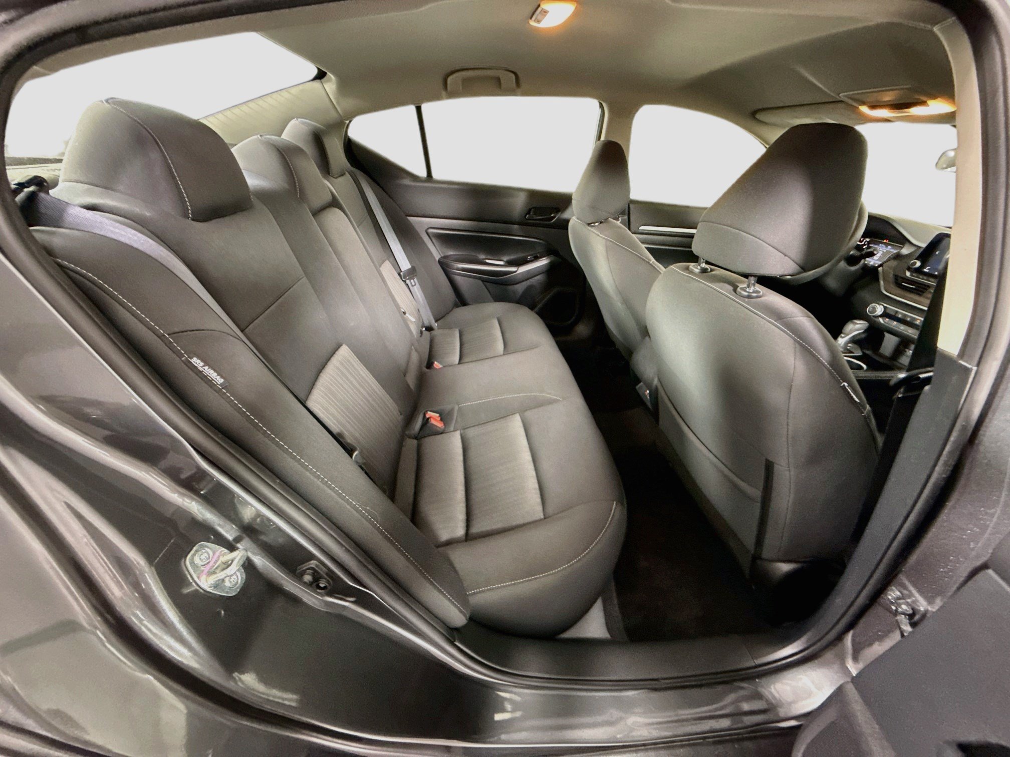 Used 2023 Nissan Altima 2.5 SV FWD image 27