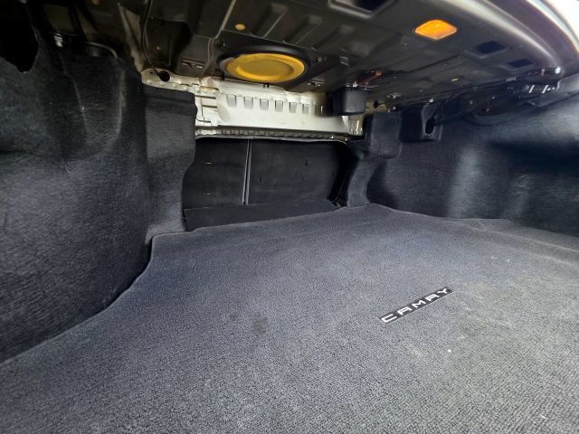 Used 2019 Toyota Camry SE w/ Audio Package FWD image 63