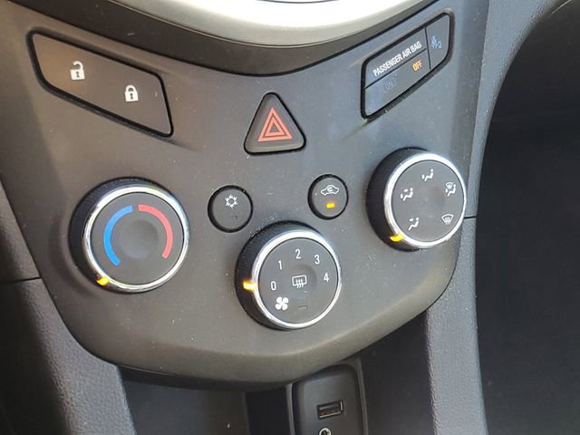 Used 2017 Chevrolet Sonic LS image 23