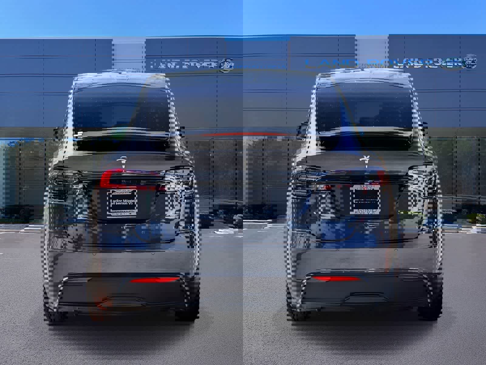 Used 2023 Tesla Model X image 5