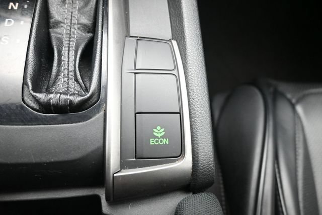Used 2018 Honda Civic Sport image 29