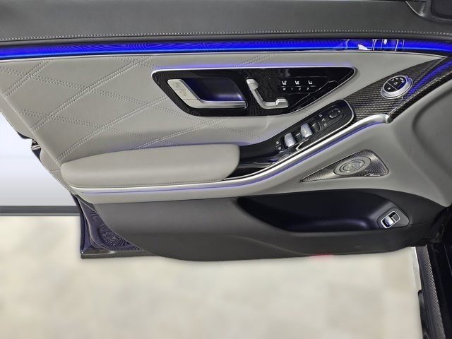 Used 2024 Mercedes-Benz S 63 AMG S image 10