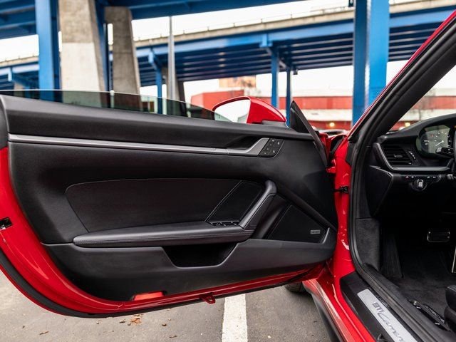 Certified 2024 Porsche 911 Carrera S w/ Sport Package image 30