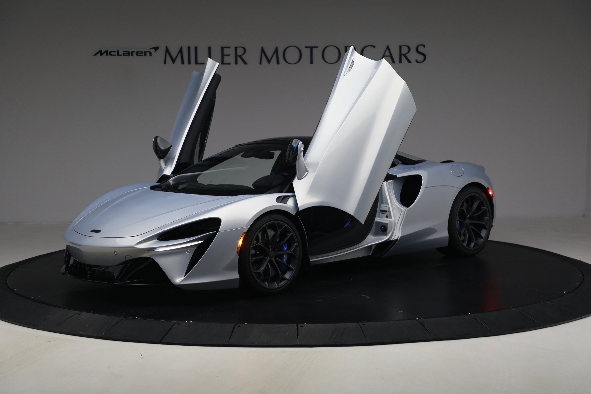 New 2026 McLaren Artura Spider image 14