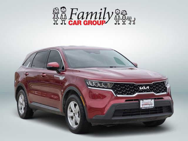 Used 2022 Kia Sorento LX FWD image 2