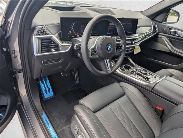 New 2026 BMW X7 M60i image 3