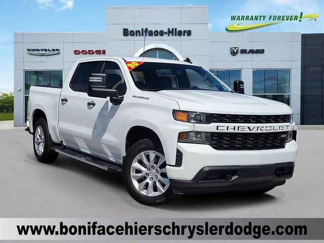 Used 2020 Chevrolet Silverado 1500 Custom w/ Custom Max Trailering Package image 1