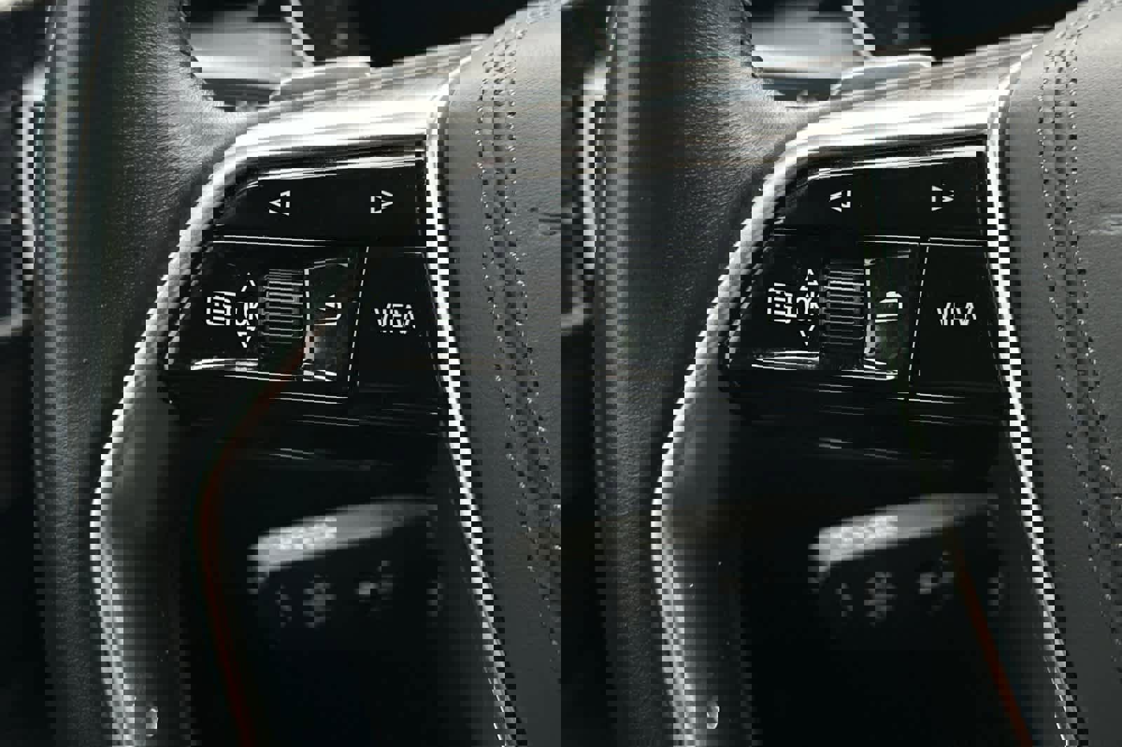 Used 2020 Audi A8 L 4.0T w/ Executive Package image 22