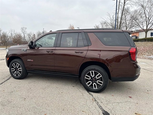 Used 2023 GMC Yukon AT4 w/ Technology Package image 3