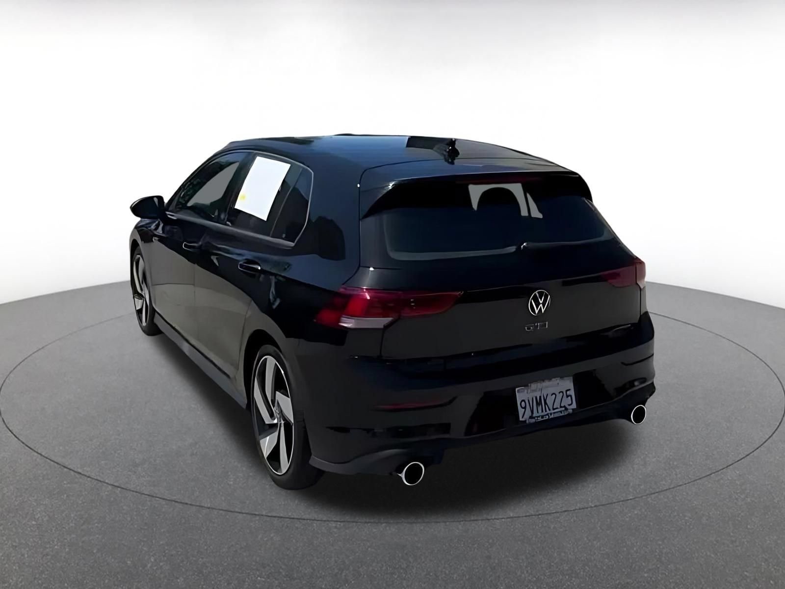 Used 2026 Volkswagen Golf S FWD image 14