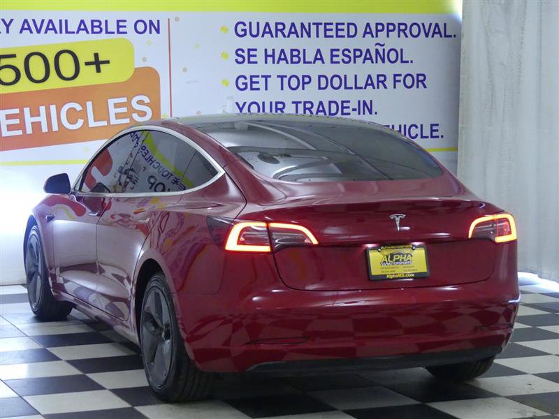 Used 2019 Tesla Model 3 Standard Range Plus image 3