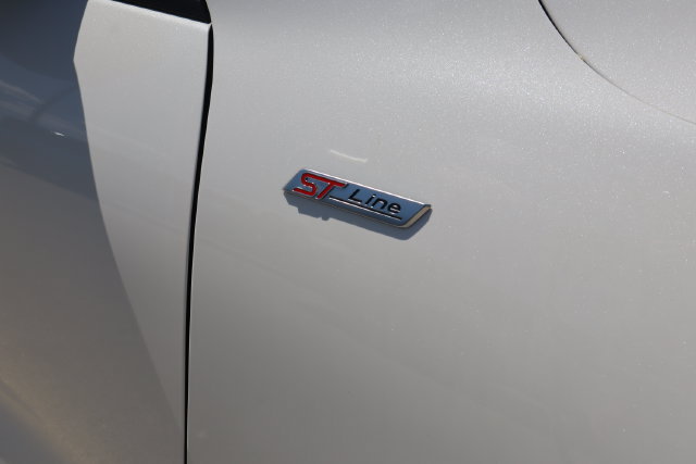 Certified 2023 Ford Escape ST-Line w/ Tech Pack #1 FWD image 9