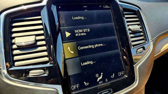 Used 2017 Volvo XC90 T8 Inscription AWD/4WD image 24