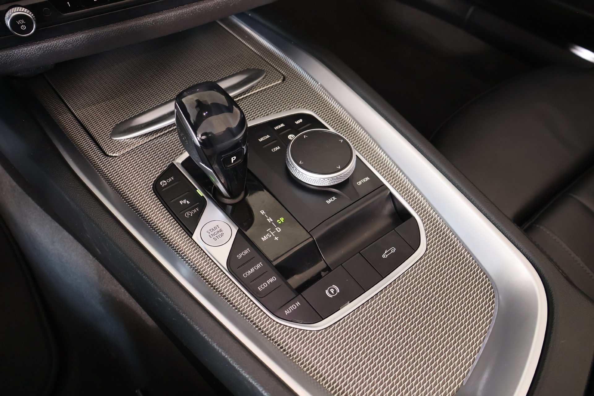 Used 2019 BMW Z4 sDrive30i w/ M Sport Package RWD image 9