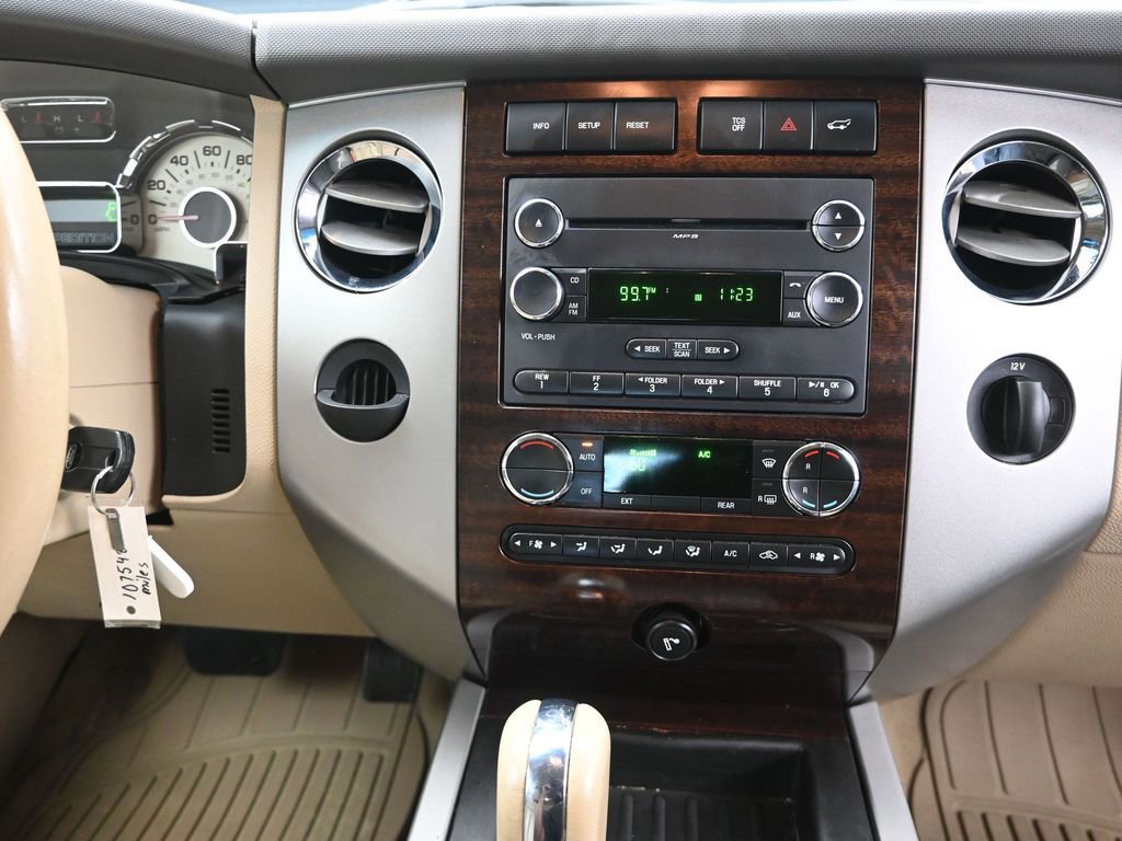 Used 2012 Ford Expedition XLT RWD image 29