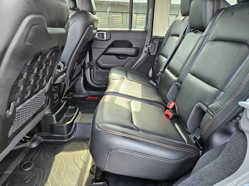 Used 2023 Jeep Wrangler Unlimited Rubicon 392 AWD/4WD image 20