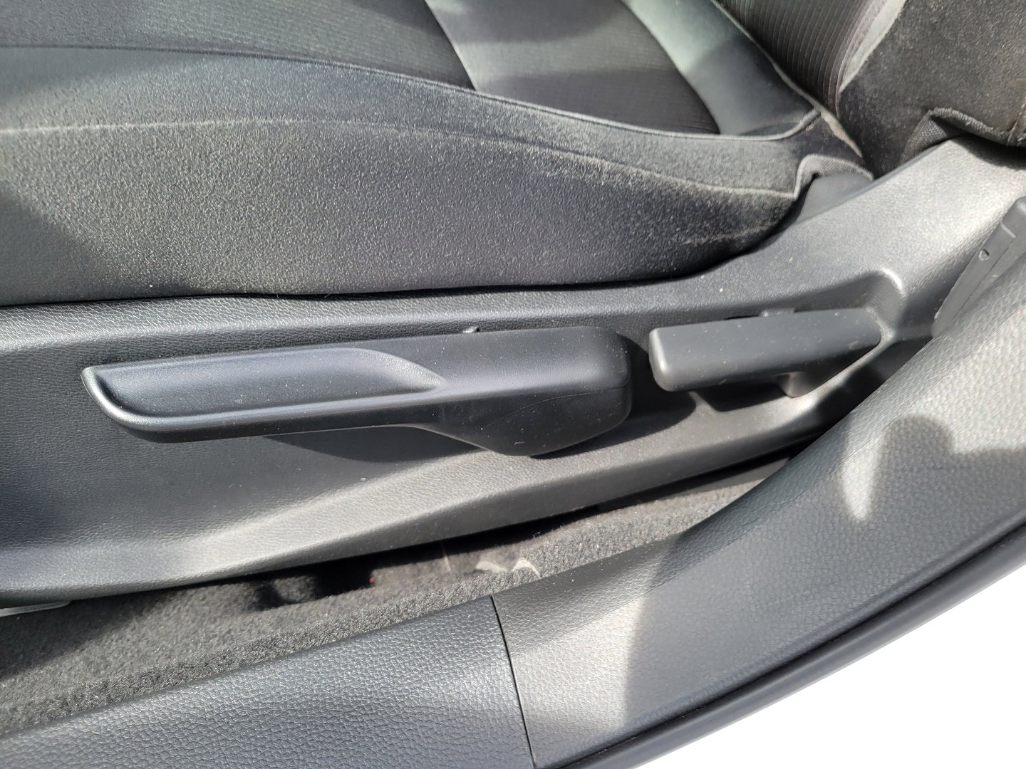 Certified 2018 Honda Accord LX image 16