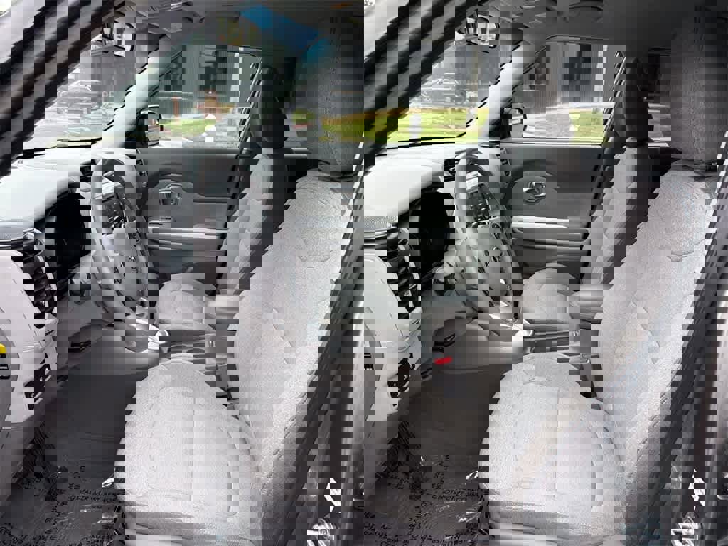 Used 2017 Kia Soul EV-e image 24