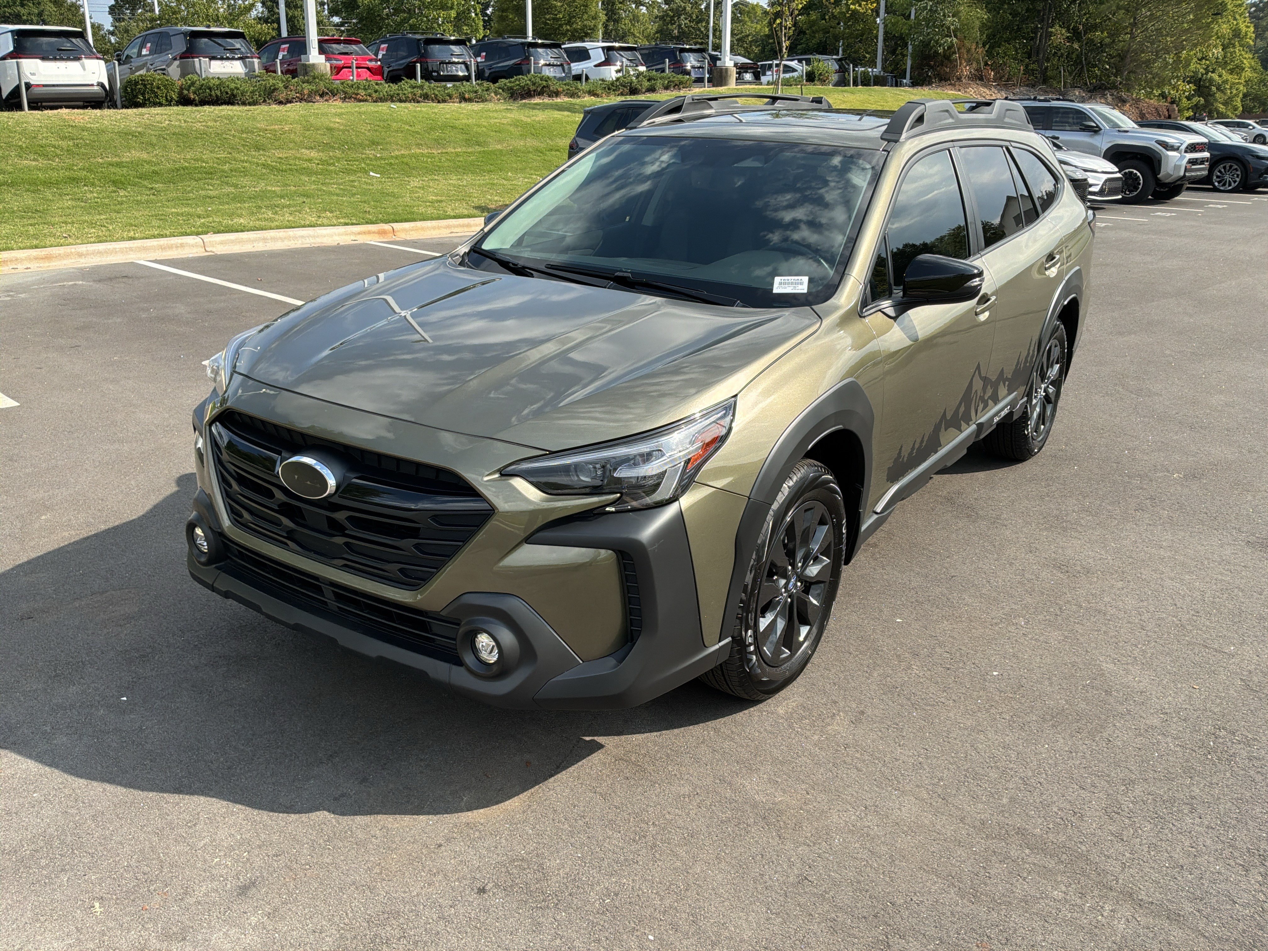 Used 2025 Subaru Outback Onyx Edition w/ Popular Package #2 AWD/4WD image 5