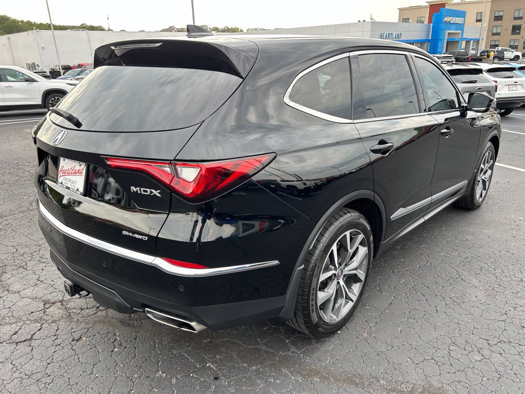 Used 2023 Acura MDX w/ Technology Package AWD/4WD image 5