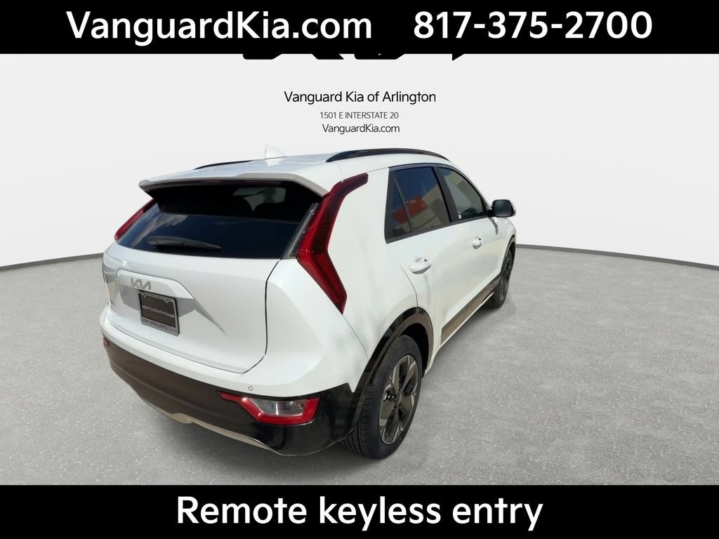 Certified 2024 Kia Niro Wind FWD image 9