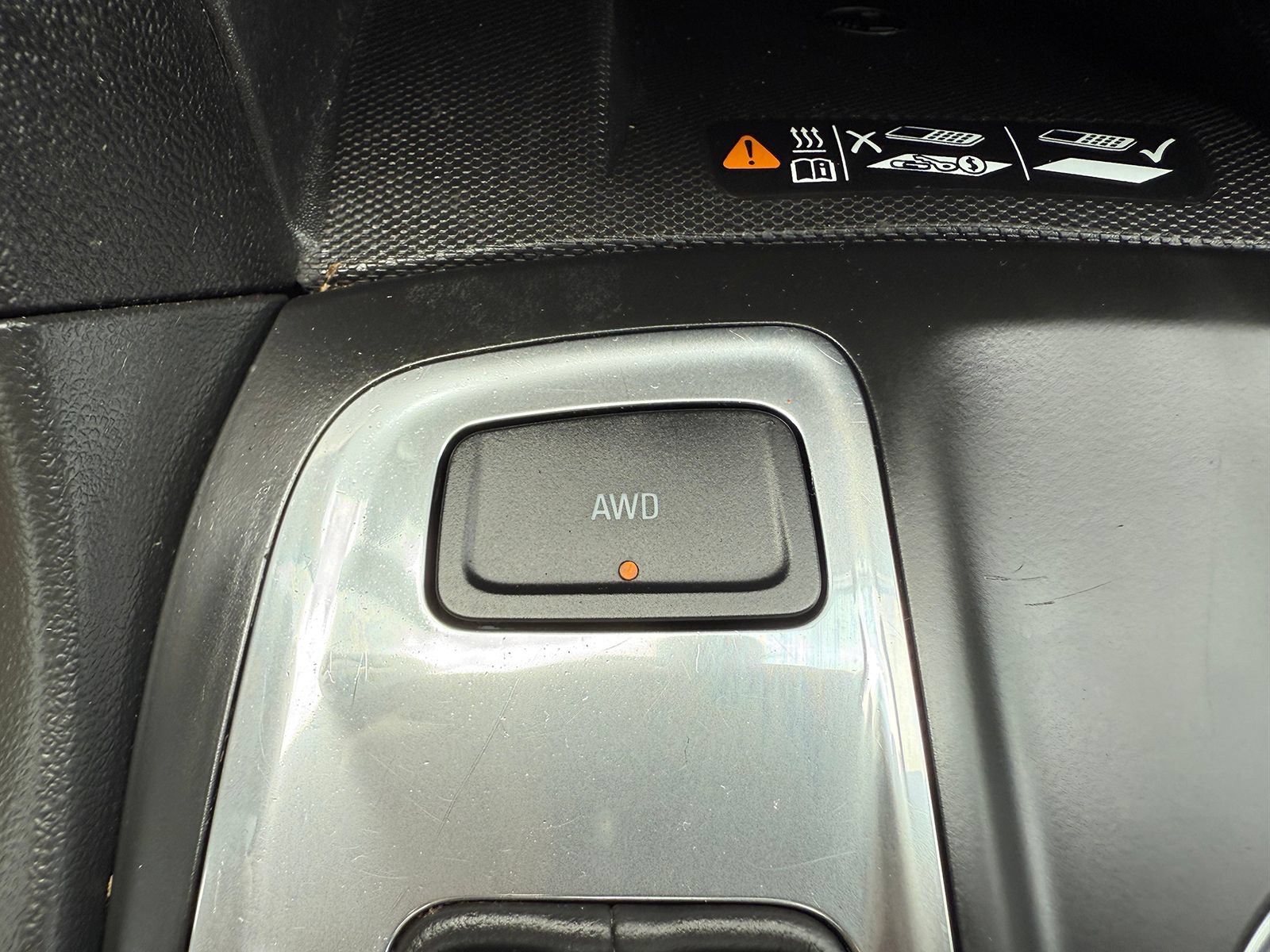 Certified 2020 Chevrolet Equinox Premier AWD/4WD image 31