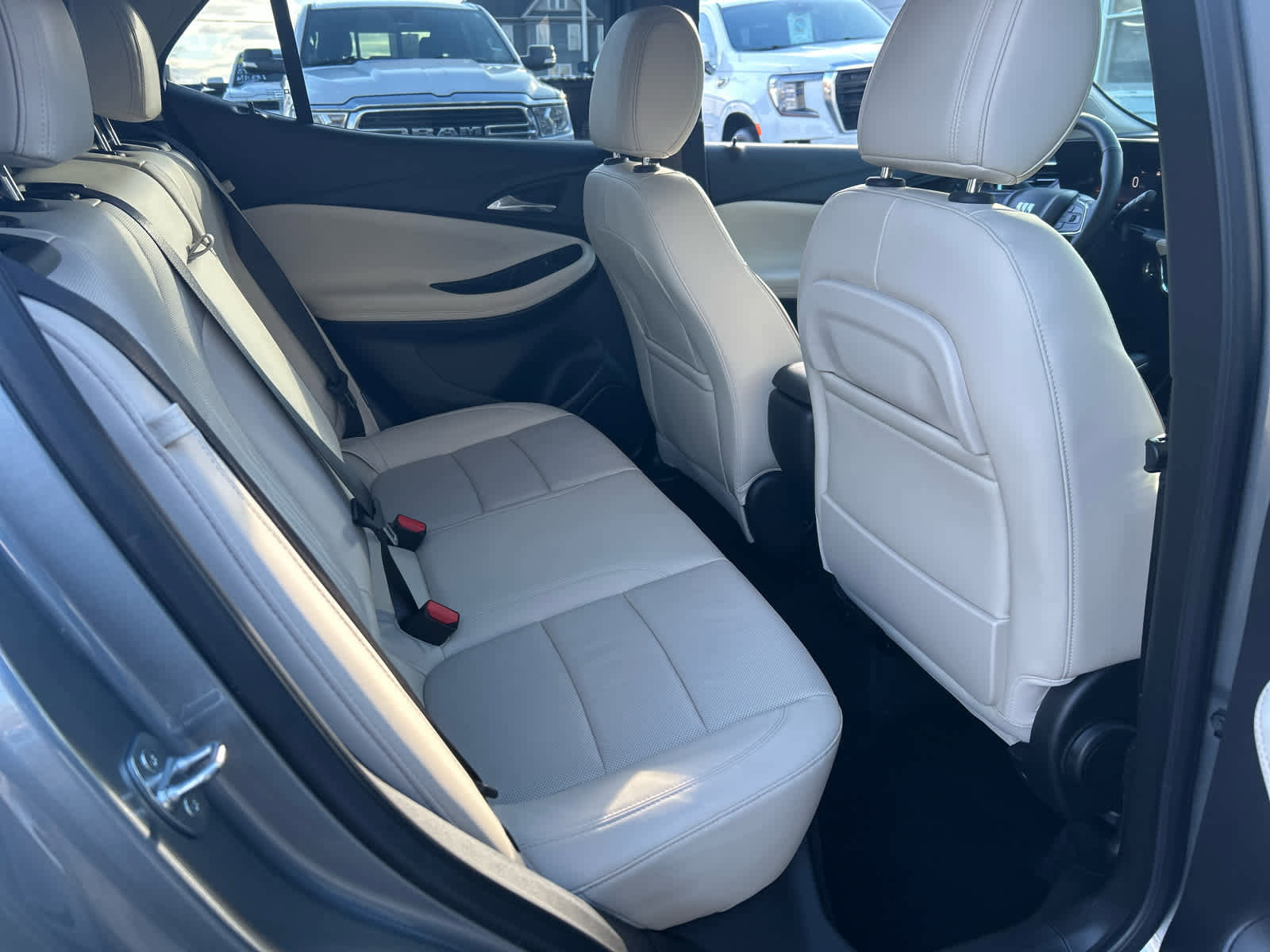 Used 2024 Buick Encore GX Avenir w/ Avenir Technology Package image 26