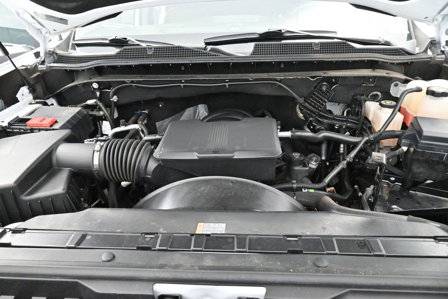 Used 2025 Chevrolet Silverado 2500 W/T w/ WT Convenience Package AWD/4WD image 32
