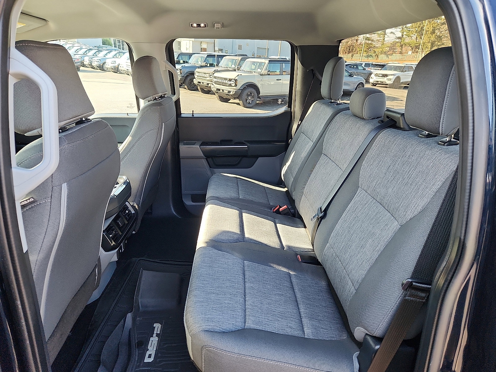 Used 2023 Ford F150 XL w/ Trailer Tow Package image 10