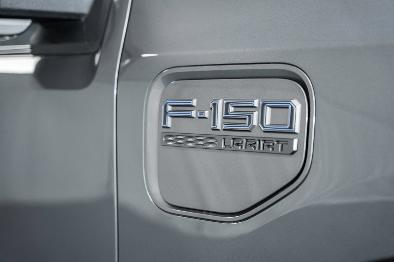 Used 2023 Ford F150 Lightning Lariat w/ Equipment Group 511A High AWD/4WD image 19