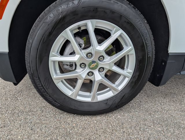 Used 2023 Chevrolet Equinox LT w/ LPO, Floor Liner Package AWD/4WD image 26