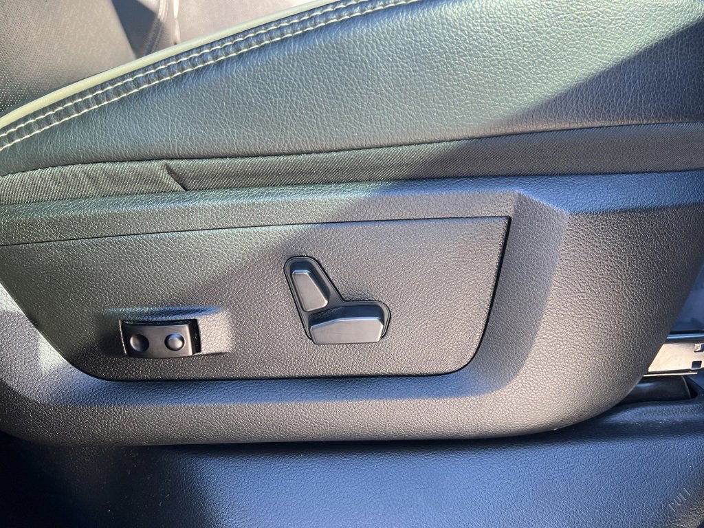 Used 2022 RAM 2500 Laramie w/ Night Edition image 16