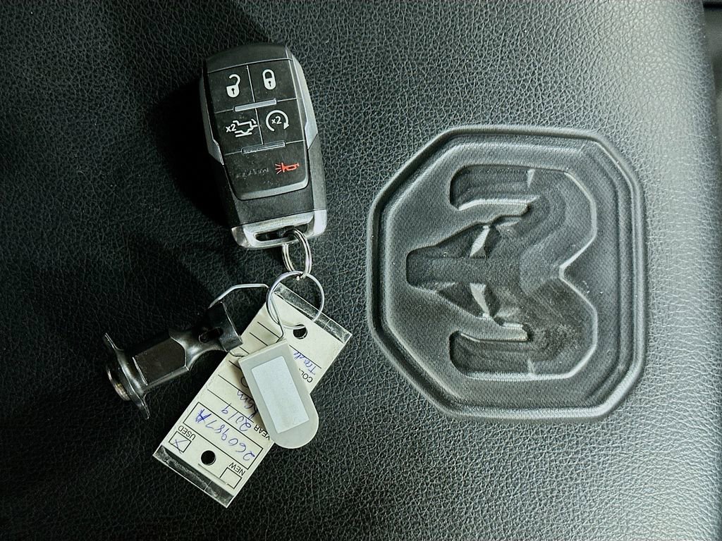 Used 2019 RAM 3500 Laramie image 36