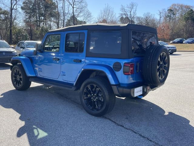 Used 2022 Jeep Wrangler Unlimited Sahara w/ Cold Weather Group image 4