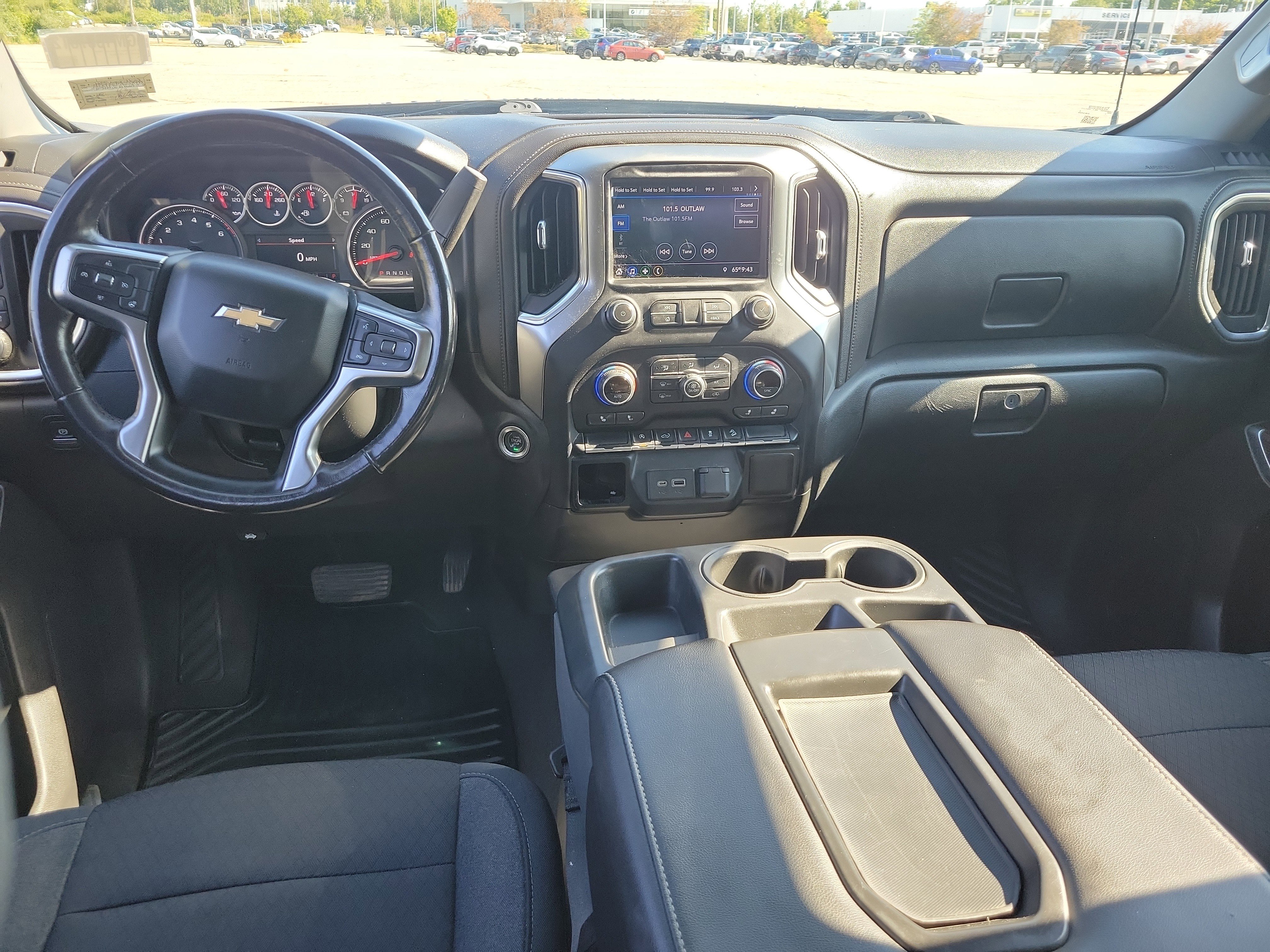 Used 2020 Chevrolet Silverado 1500 LT w/ All-Star Edition image 18