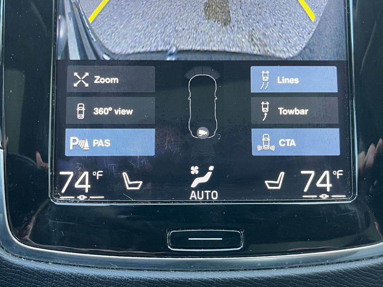 Used 2016 Volvo XC90 T8 Momentum image 34