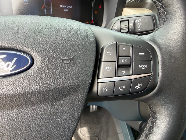 Used 2025 Ford Maverick Lariat w/ 4K Tow Package AWD/4WD image 17