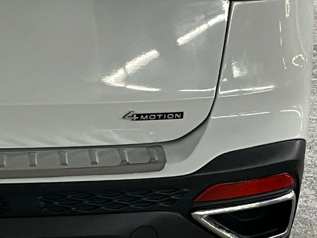 Used 2023 Volkswagen Taos SE image 36