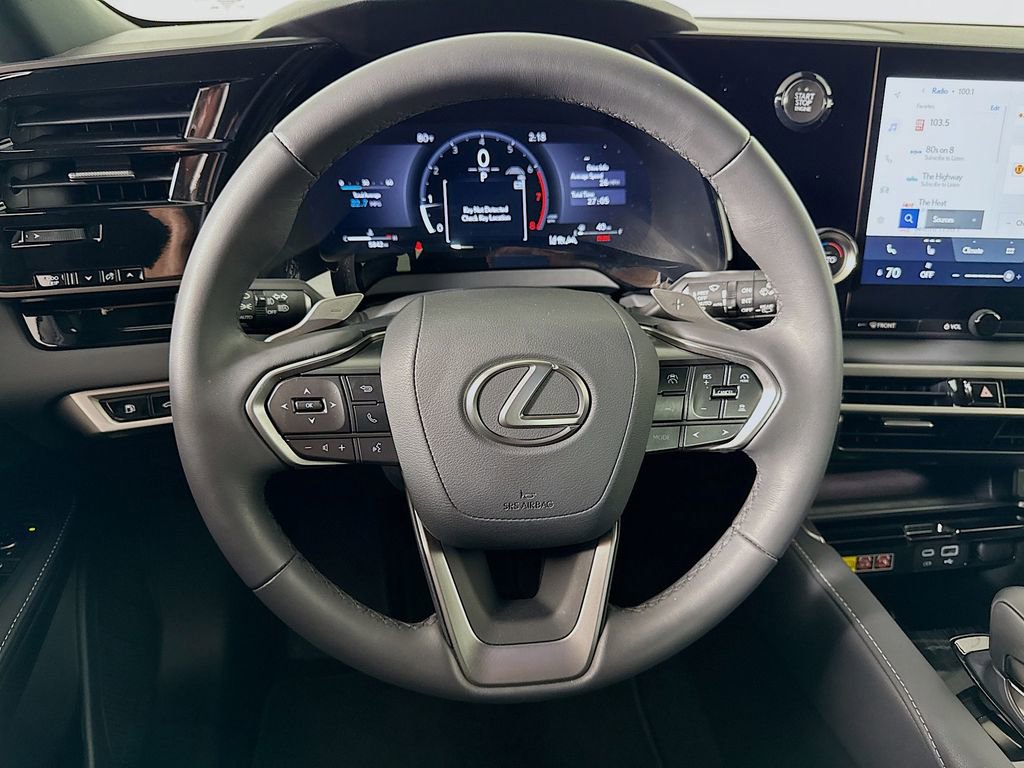 Used 2025 Lexus RX 350 FWD w/ Technology Package image 11