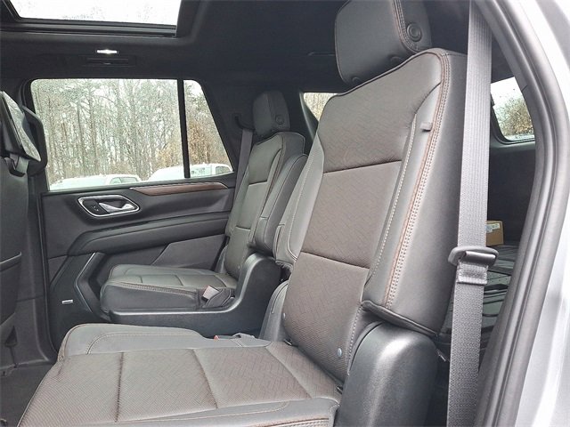 Used 2023 Chevrolet Tahoe High Country image 10